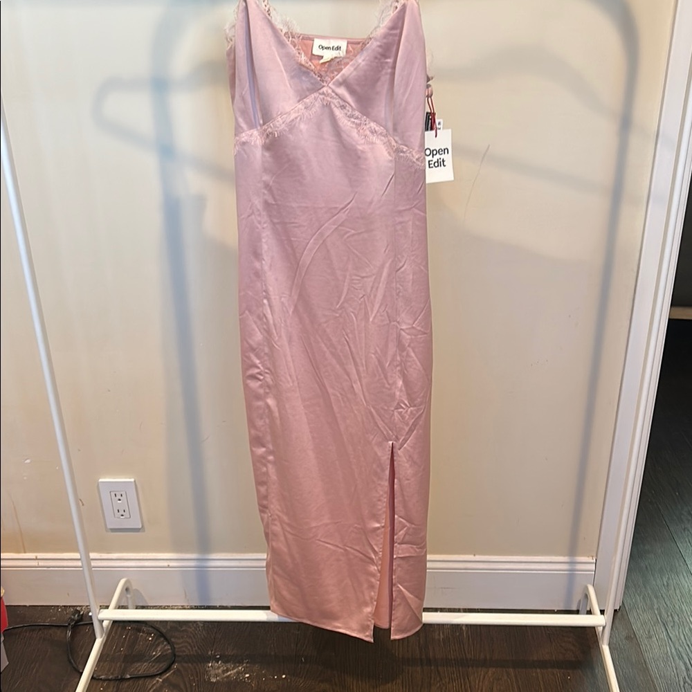 Pink Sheath Dress with Slit and Spaghetti Straps for Cocktail